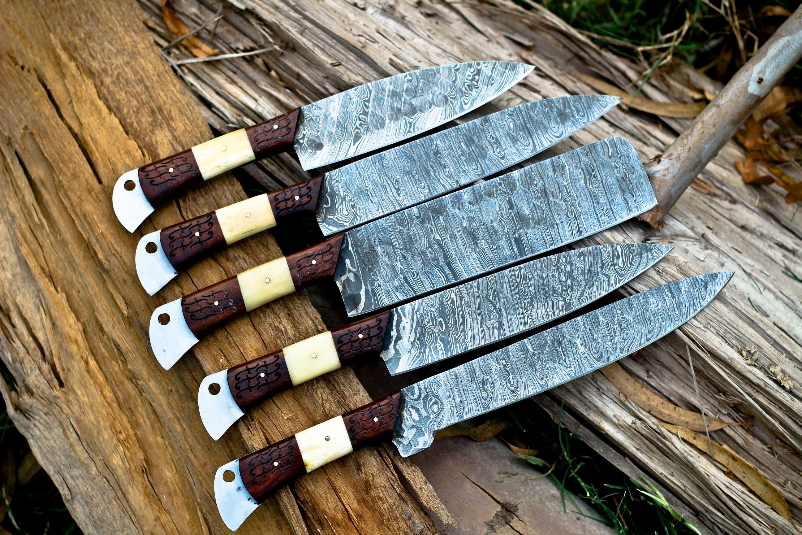 <h3>5 Pieces Custom Handmade Damascus Steel Chef Set - 5 Piece Kitchen Knives Set</h3>