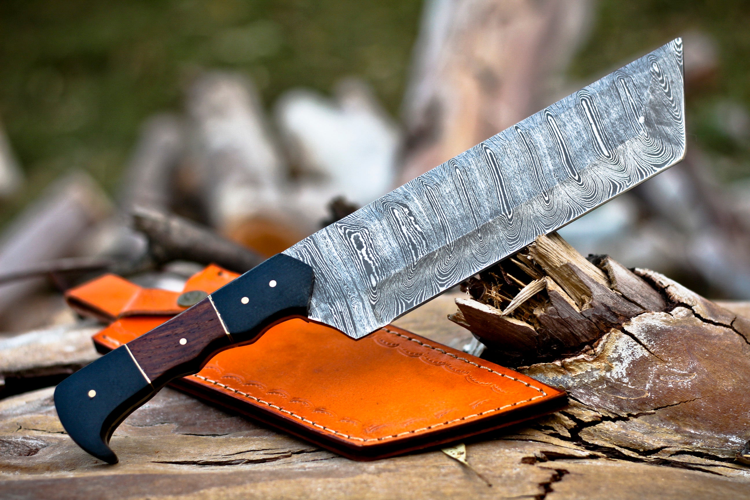<h3>Custom HANDMADE FORGED DAMASCUS Steel Hunting Tracker Fix Blade Knife Full Tang</h3>