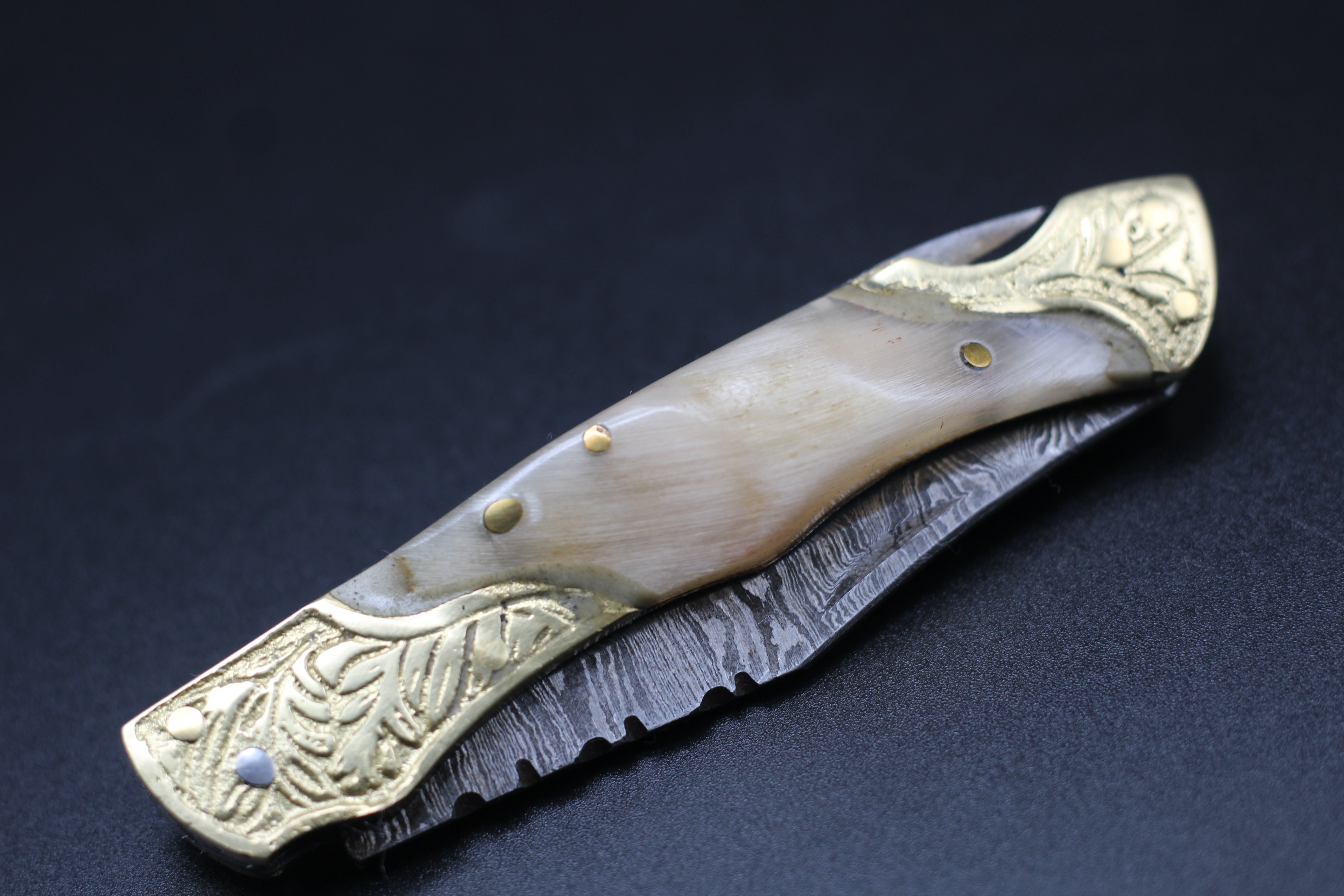 <h3>Custom Hand Forged Damascus Steel Hunting Folding Knife With Brass Bolster _ Ram Horn Handle</h3>