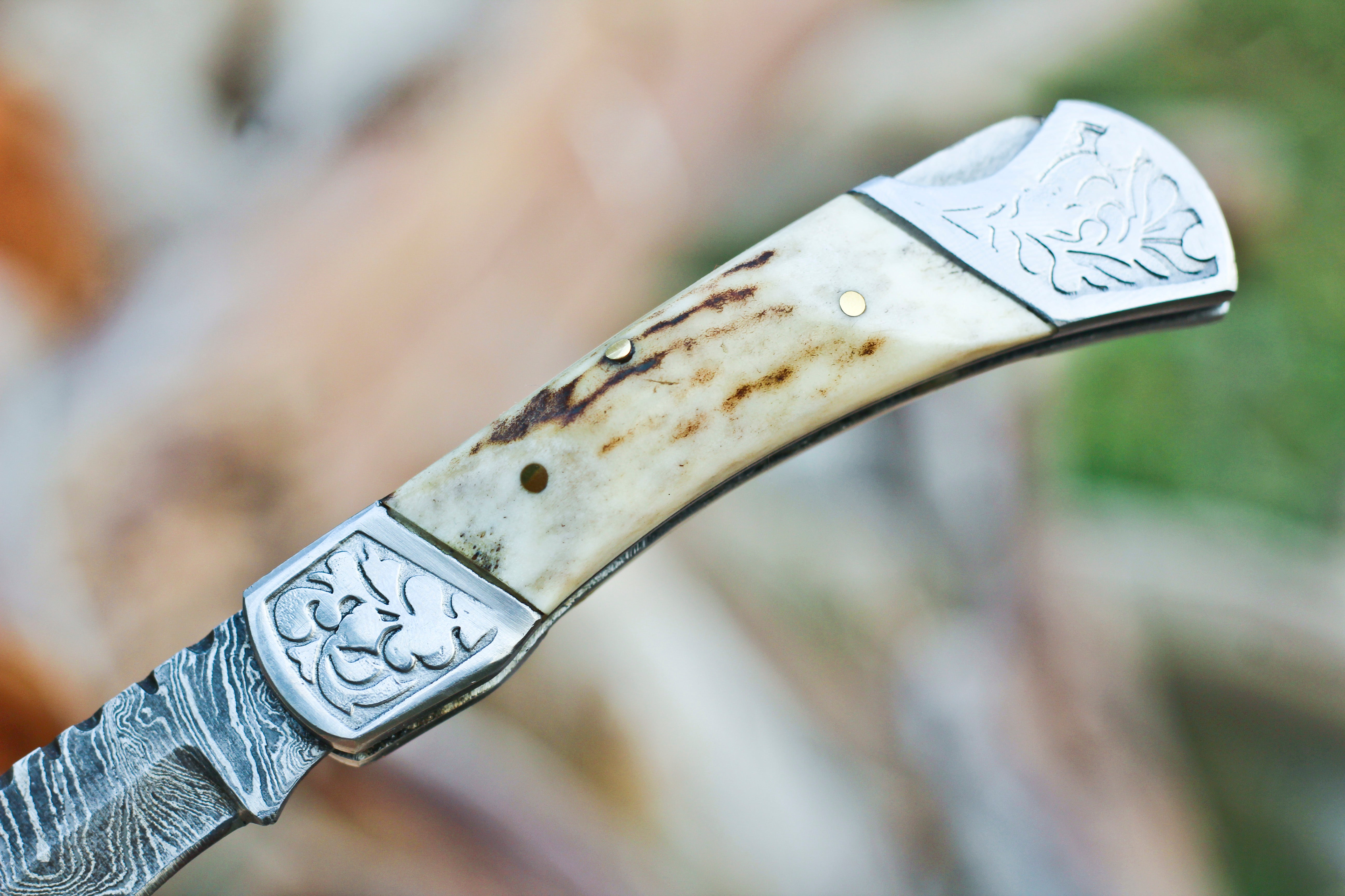 <h3>Handmade Damascus Steel Pocket Knife Stag Antler Handle Engraved clips Folding Knife</h3>