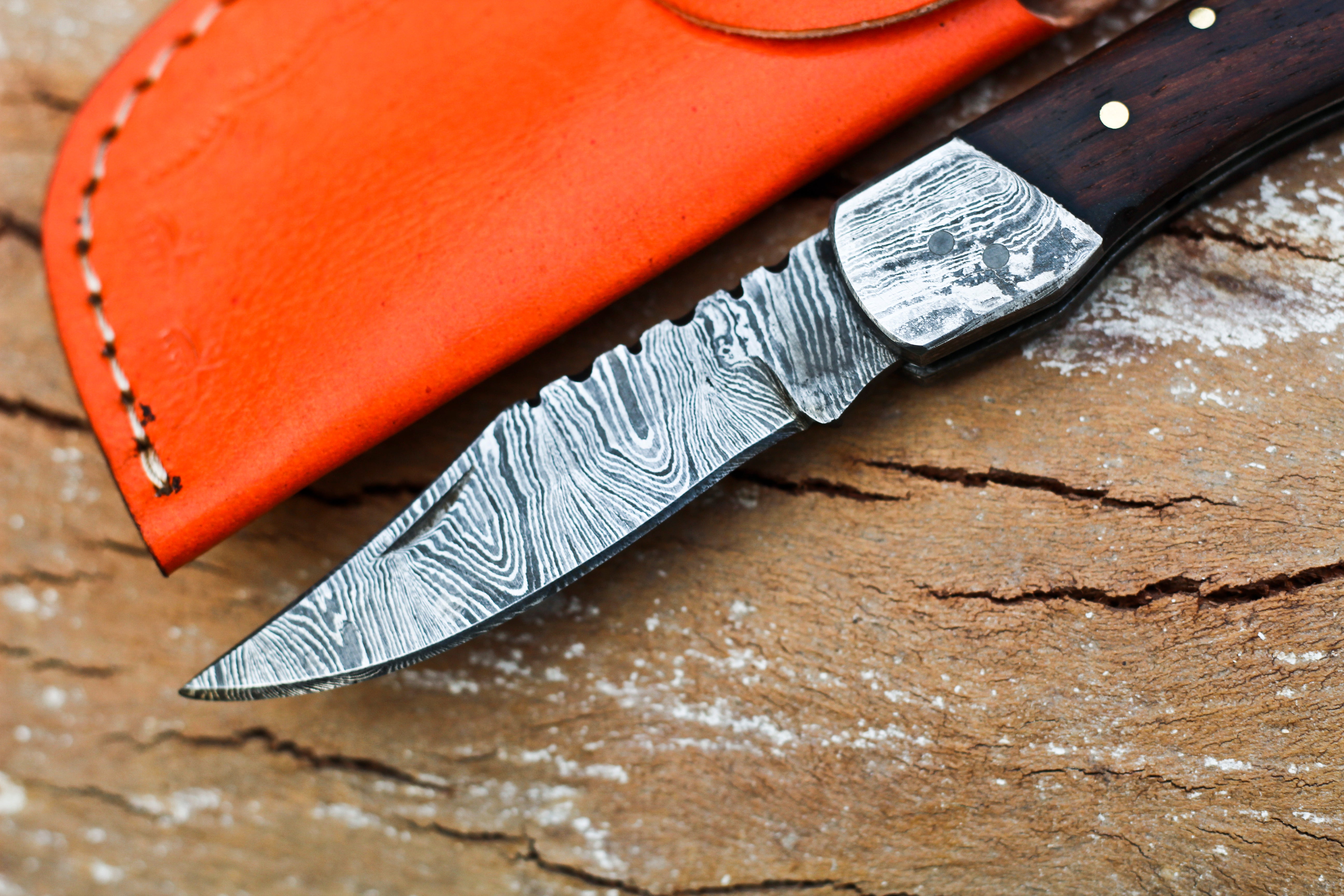 <h3>Back Lock 9 Handmade Damascus Steel Pocket Knife Rose Wood Handle Folding Knife</h3>