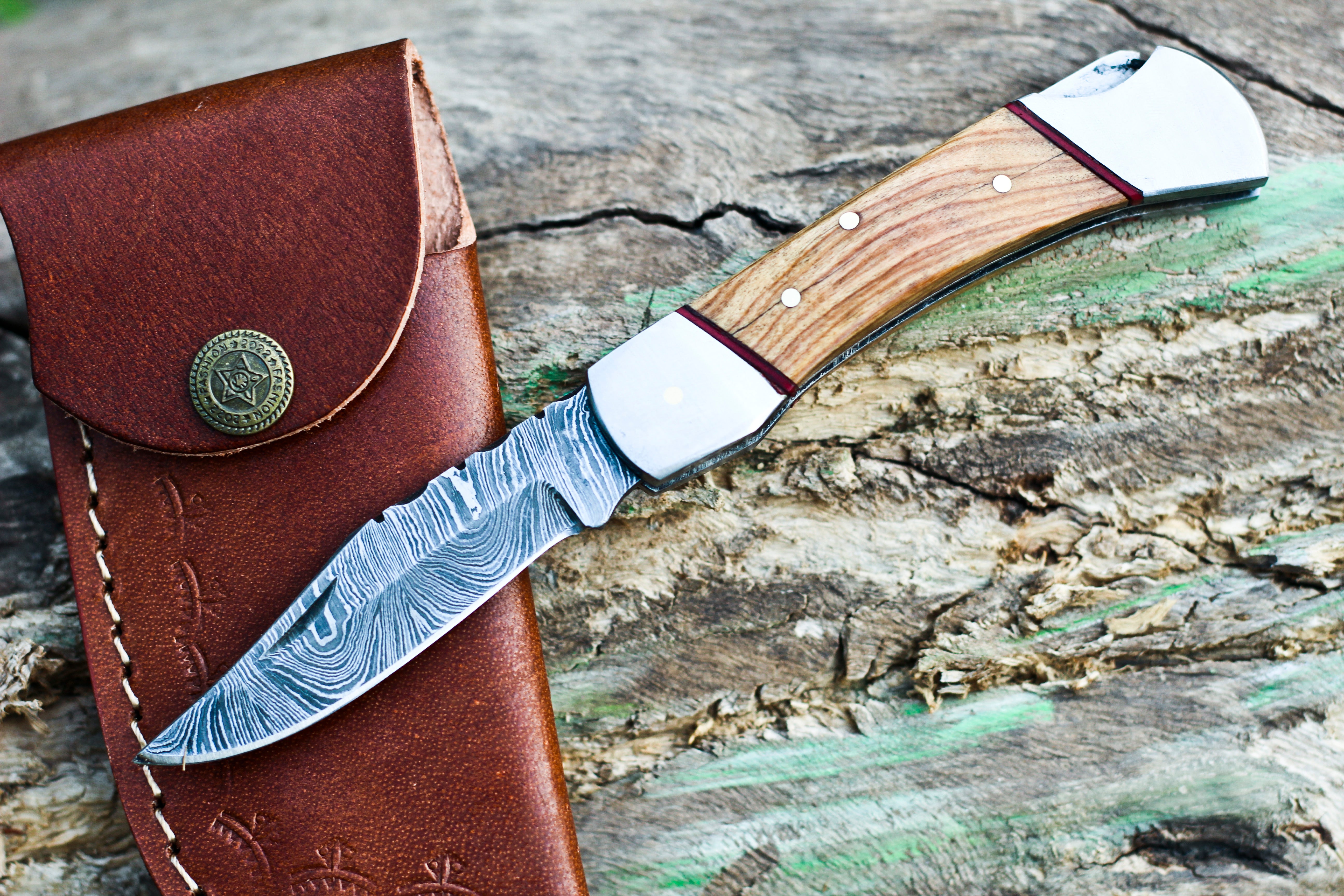 <h3>Back Lock 9 Handmade Damascus Steel Pocket Knife Olive Wood Handle Folding Knife</h3>
